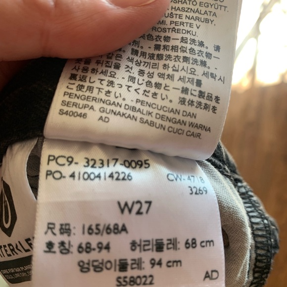 Grey Levis 501 shorts - Picture 4 of 4